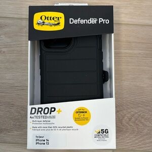 Otterbox Defender Pro Case for iPhone 14 or 13